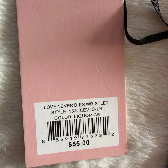 Juicy Couture Black Heart Wristlet - Picture 2 of 5